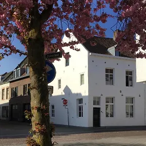  Villa Stadsvilla Met Patio In Centrum