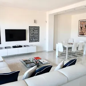 Lux 180sqm Flat - Entire Last Floor Apartment Milan